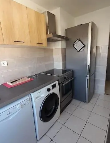 Lumineux Et Appartement Propriano (Corsica)